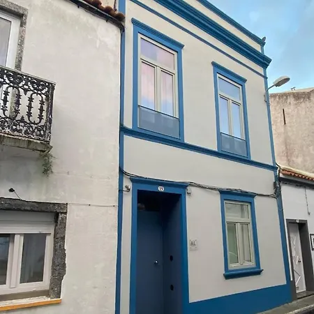 Welcomebuddy - Casa Carolina - Stylish Retreat 4* Ponta Delgada
